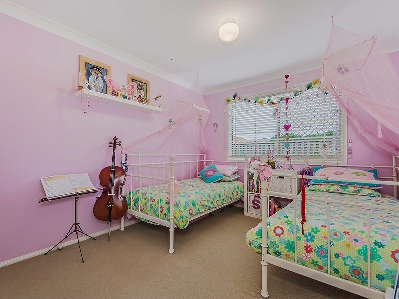 6 Exmoor St, Mudgeeraba QLD 4213