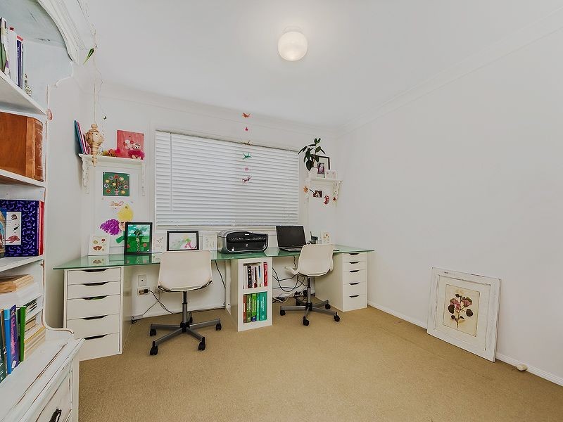 6 Exmoor St, Mudgeeraba QLD 4213