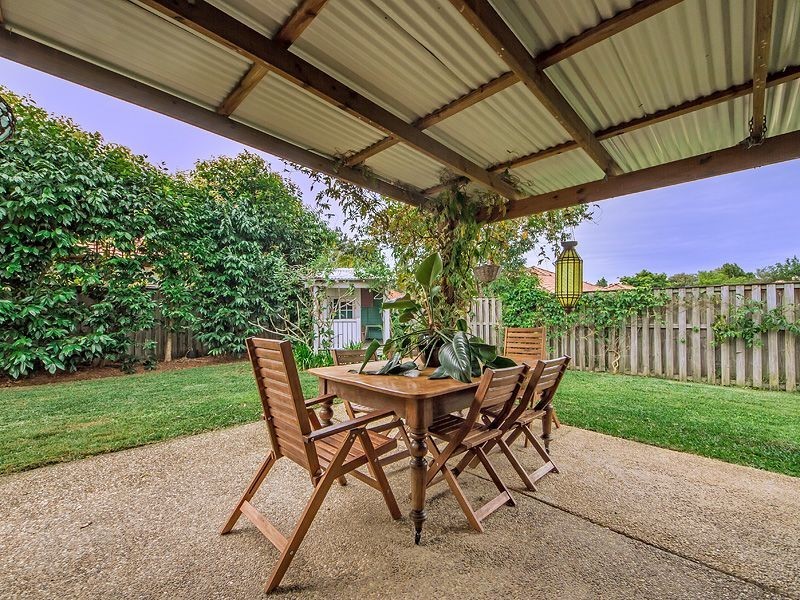 6 Exmoor St, Mudgeeraba QLD 4213