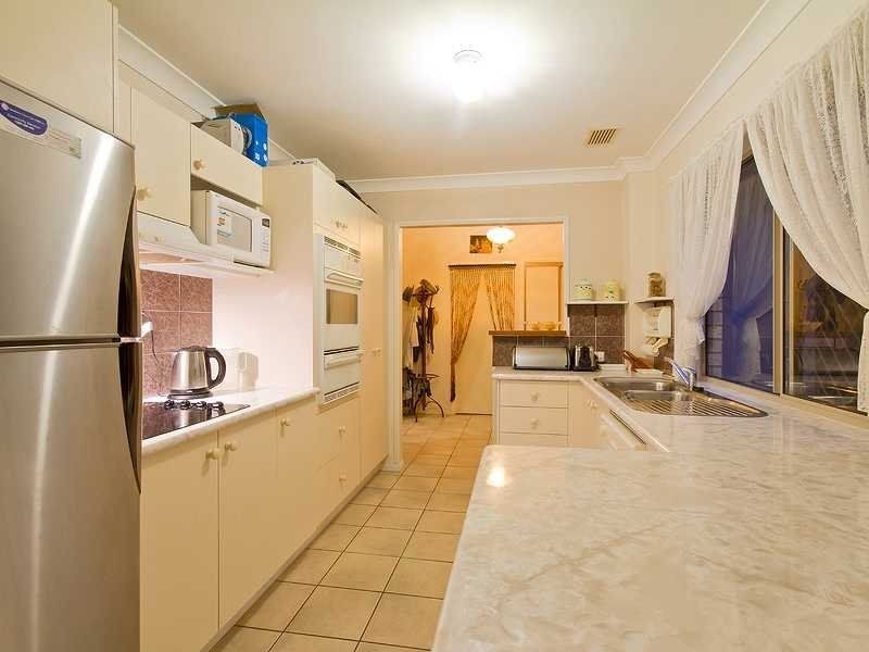 148 Ocean Parade, Burleigh Heads QLD 4220