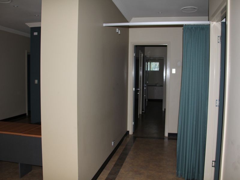 9-10/109 West Burleigh Road, Burleigh Heads QLD 4220