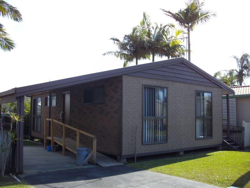 131/325 Reedy Creek Road, Burleigh Waters QLD 4220