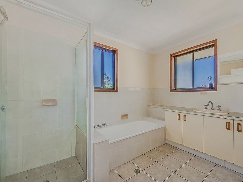 1/3 Hibiscus Haven, Burleigh Heads QLD 4220