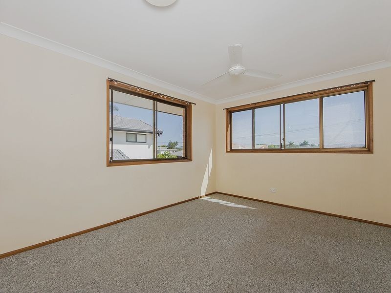 1/3 Hibiscus Haven, Burleigh Heads QLD 4220