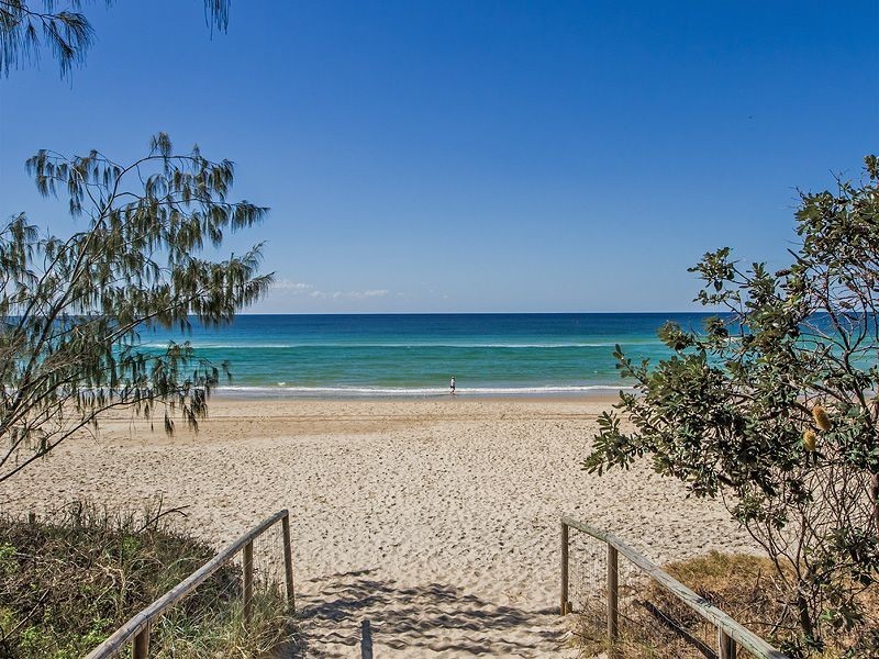 1/3 Hibiscus Haven, Burleigh Heads QLD 4220