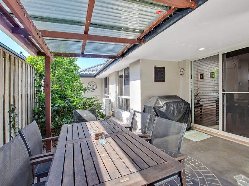 57 Seville Cct, Burleigh Waters QLD 4220