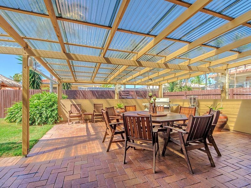 12 Pintail Cr, Burleigh Waters QLD 4220