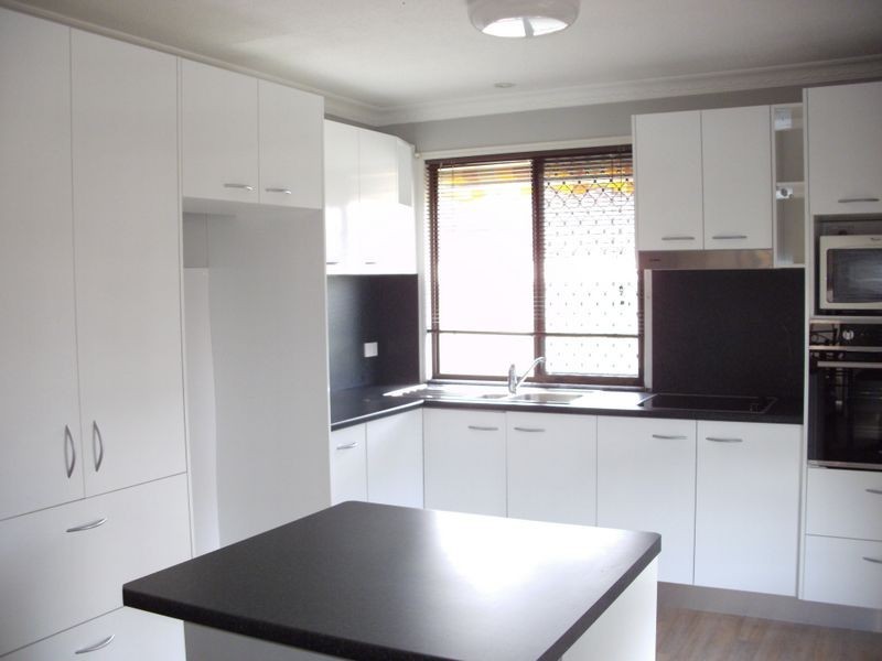 57/3 Township Drive, Burleigh Heads QLD 4220