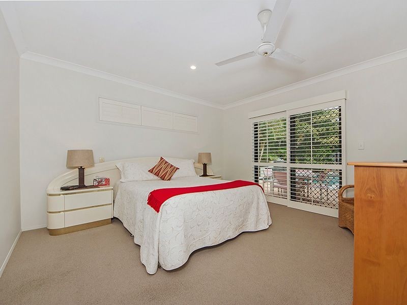 21 Tropicana Cct, Burleigh Waters QLD 4220