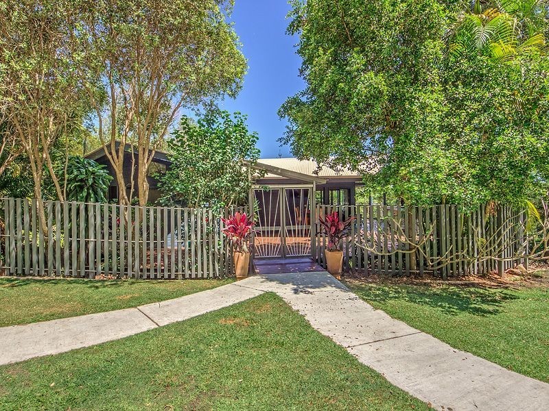 120 Valley Dr, Tallebudgera QLD 4228