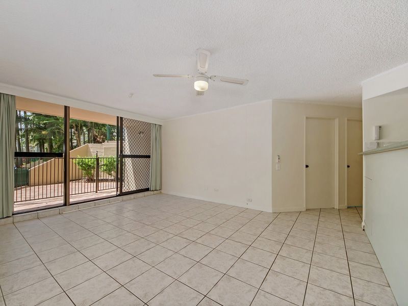 2/1941 Gold Coast Highway, Burleigh Heads QLD 4220