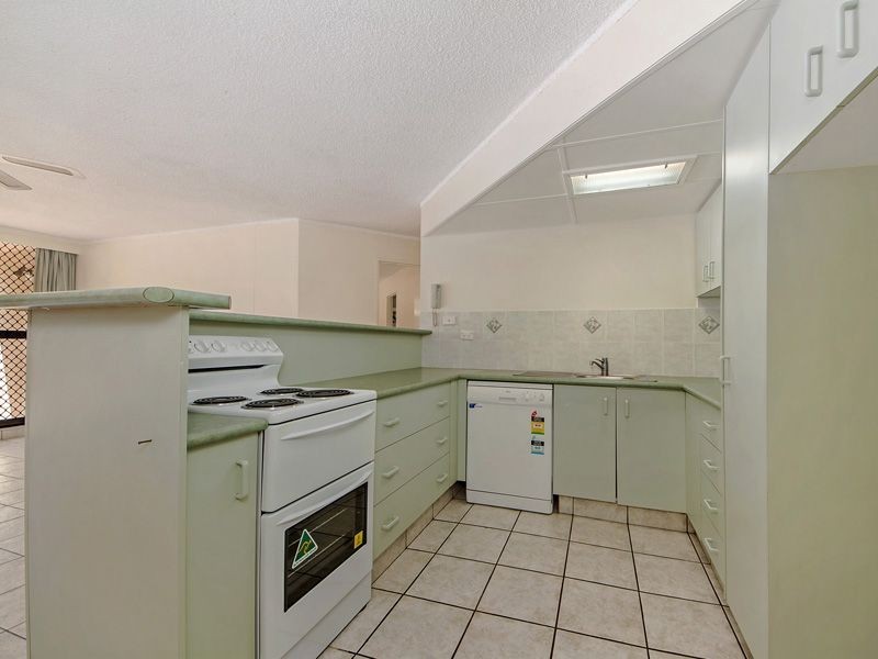 2/1941 Gold Coast Highway, Burleigh Heads QLD 4220