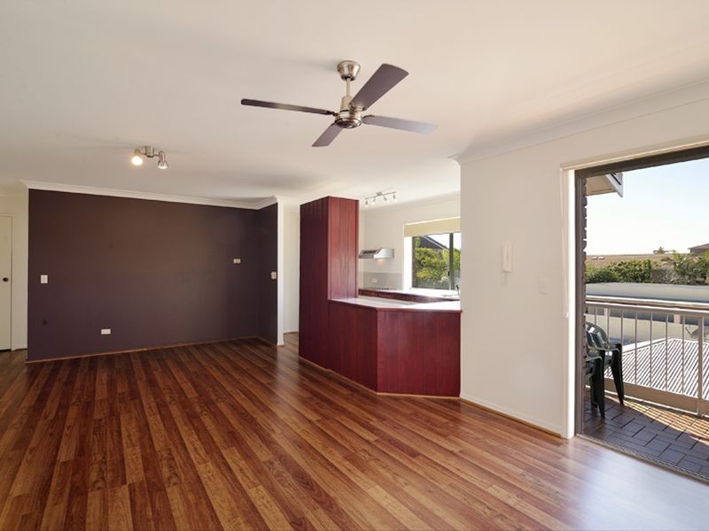 8/11 Fourteenth Av, Palm Beach QLD 4221