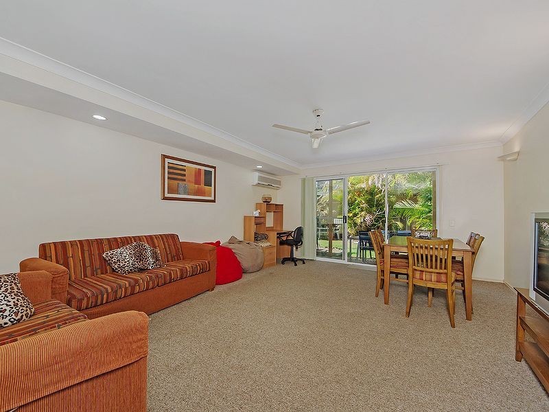 156/215 Cottesloe Drive, Mermaid Waters QLD 4218