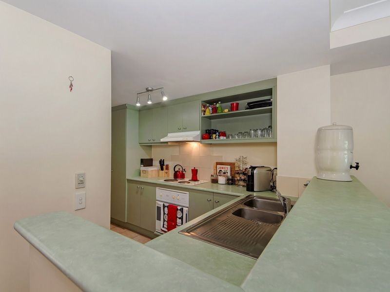 156/215 Cottesloe Drive, Mermaid Waters QLD 4218