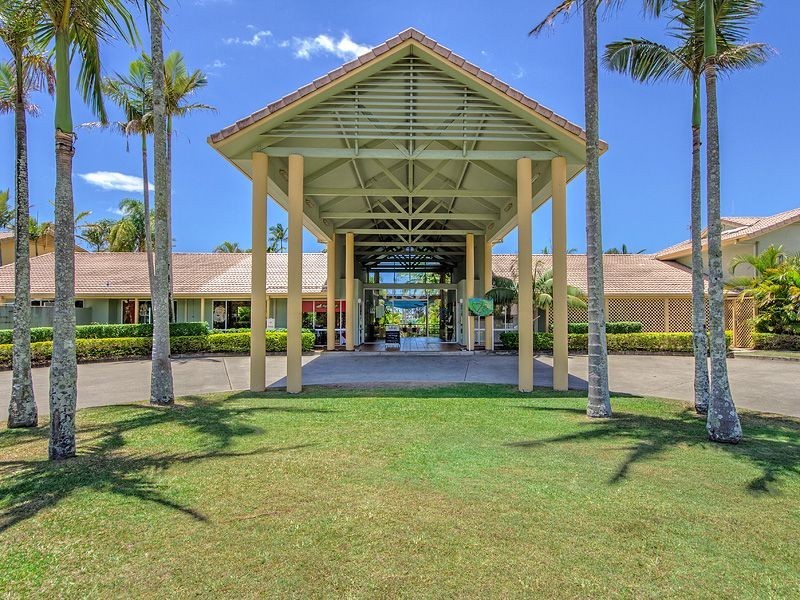 156/215 Cottesloe Drive, Mermaid Waters QLD 4218