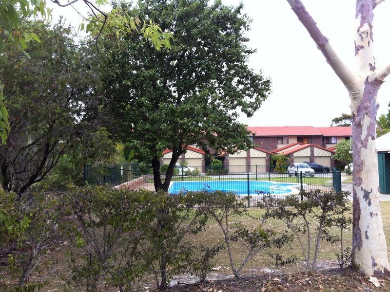 27/5 Galeen Drive, Burleigh Waters QLD 4220