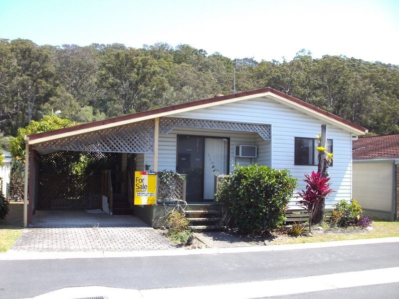 115/3 Township Drive, Burleigh Heads QLD 4220