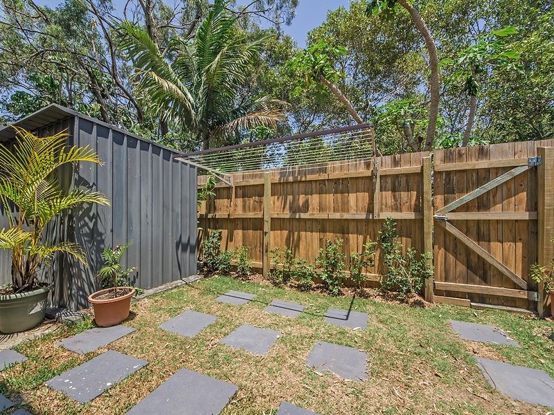 4/3 Township Drive, Burleigh Heads QLD 4220