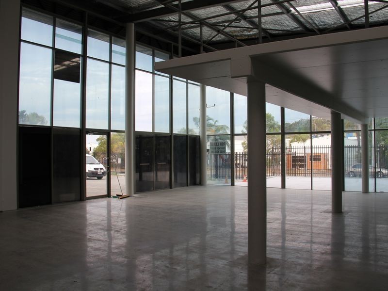 1/11 Hutchinson St, Burleigh Heads QLD 4220