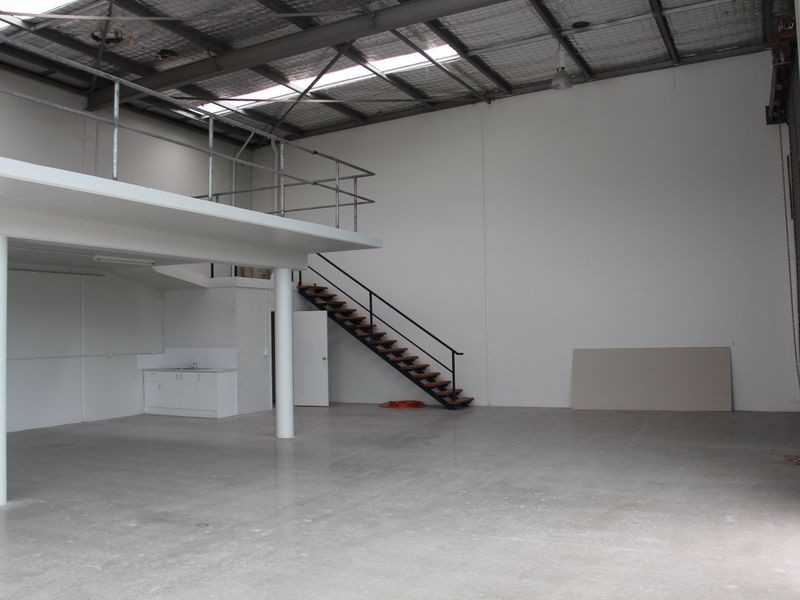 1/11 Hutchinson St, Burleigh Heads QLD 4220