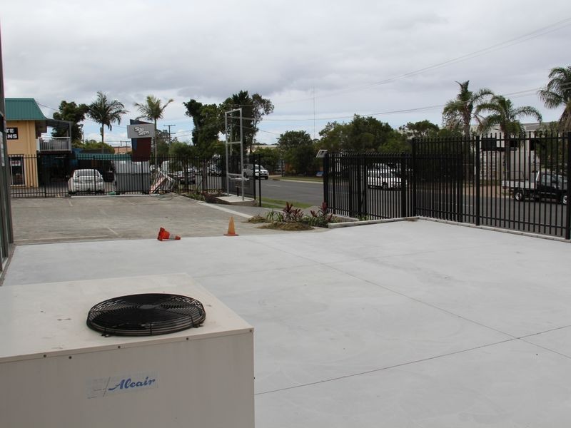 1/11 Hutchinson St, Burleigh Heads QLD 4220