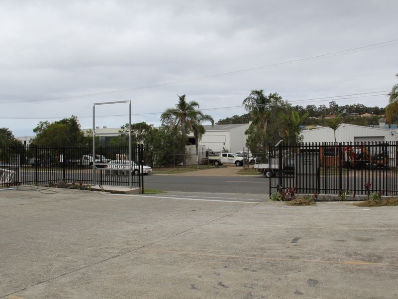 1/11 Hutchinson St, Burleigh Heads QLD 4220