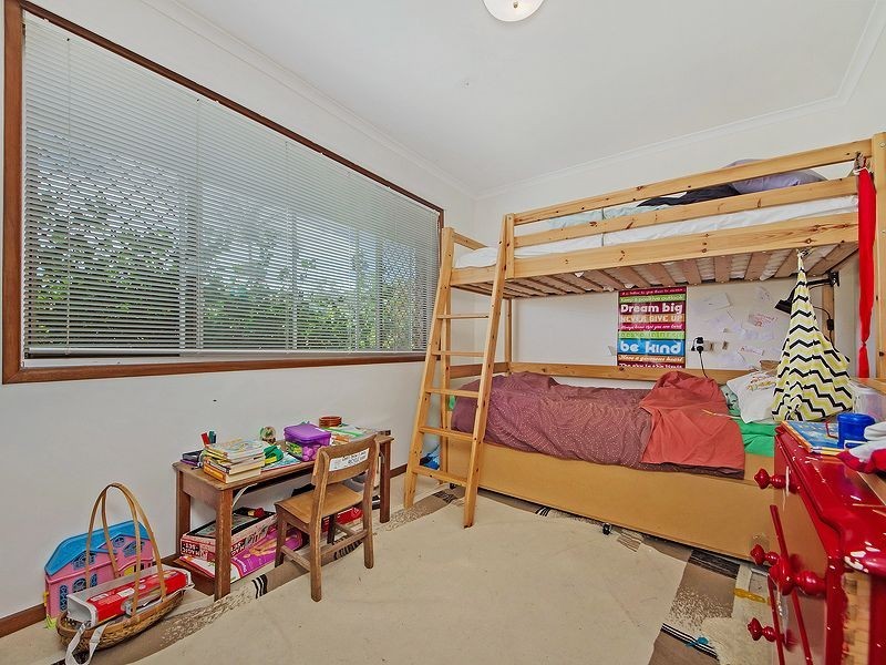 3 Parnoo Avenue, Burleigh Heads QLD 4220