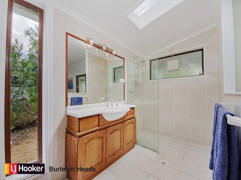 14 Tuesday Dr, Tallebudgera QLD 4228