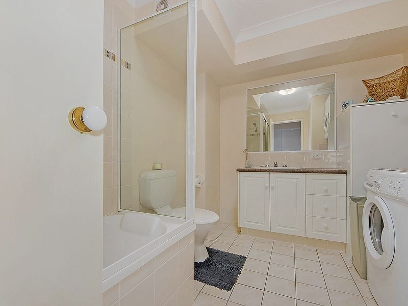 20/1880 Gold Coast Highway, Burleigh Heads QLD 4220