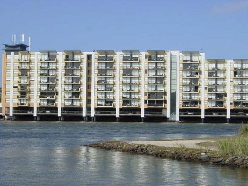 105 & 107/25 Lake Orr Drive, Robina QLD 4226