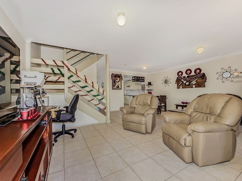 45/220 Christine Avenue, Burleigh Waters QLD 4220