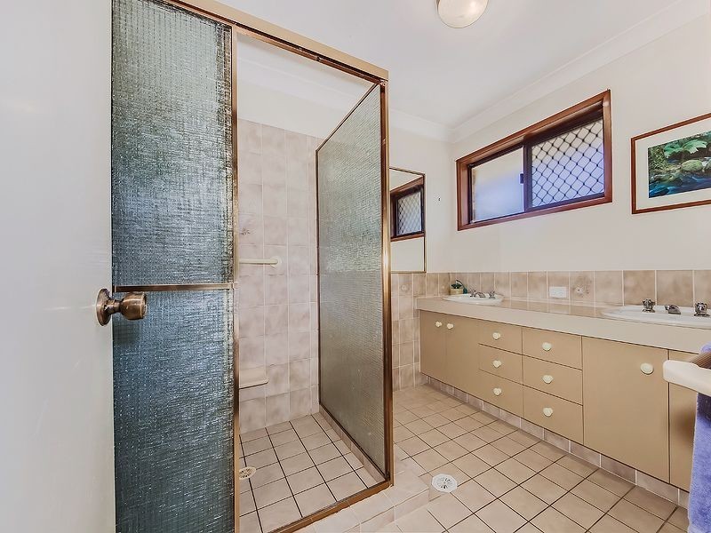 1/65 Treeview Dr, Burleigh Waters QLD 4220