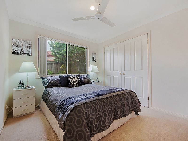 41 Nuthatch St, Burleigh Waters QLD 4220