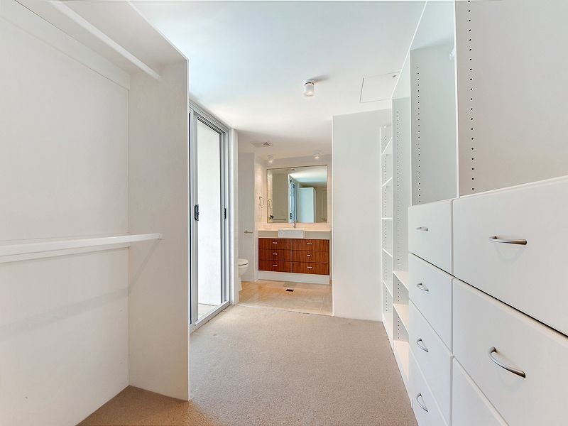 3/112 The Esplanade, Burleigh Heads QLD 4220