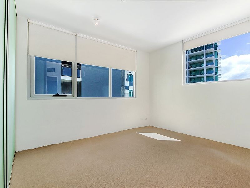 3/112 The Esplanade, Burleigh Heads QLD 4220