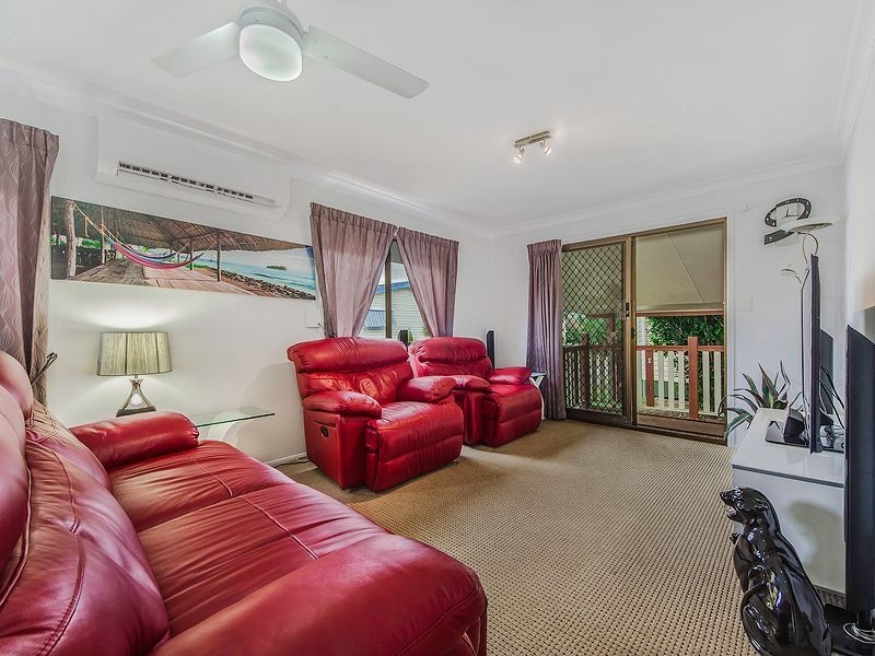 111/3 Township Drive, Burleigh Heads QLD 4220