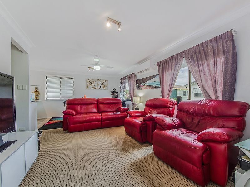 111/3 Township Drive, Burleigh Heads QLD 4220