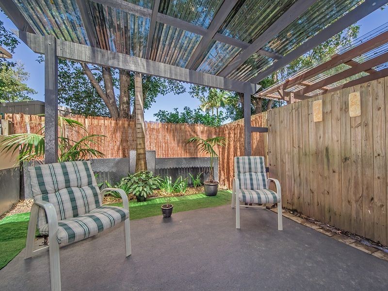 17/5 Galeen Drive, Burleigh Waters QLD 4220