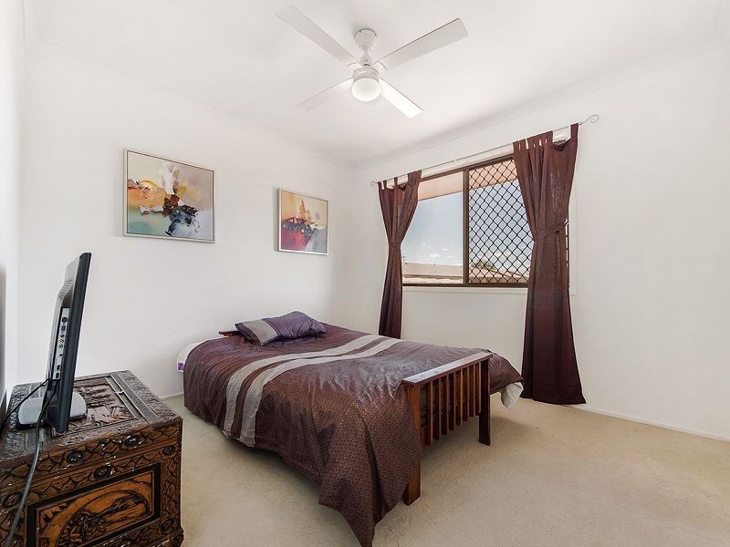 17/5 Galeen Drive, Burleigh Waters QLD 4220