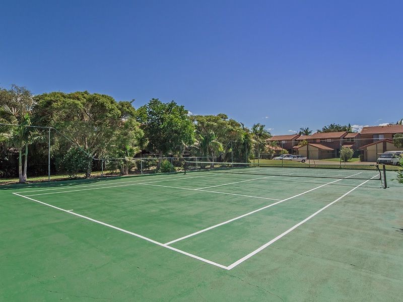 17/5 Galeen Drive, Burleigh Waters QLD 4220