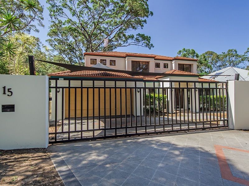 15 Skyline Terrace, Burleigh Heads QLD 4220