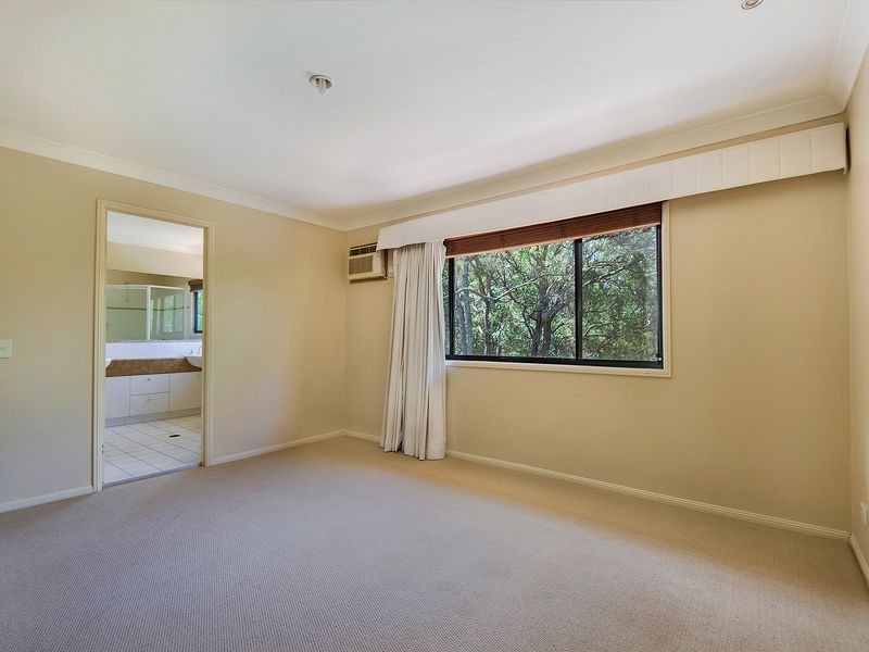 15 Skyline Terrace, Burleigh Heads QLD 4220