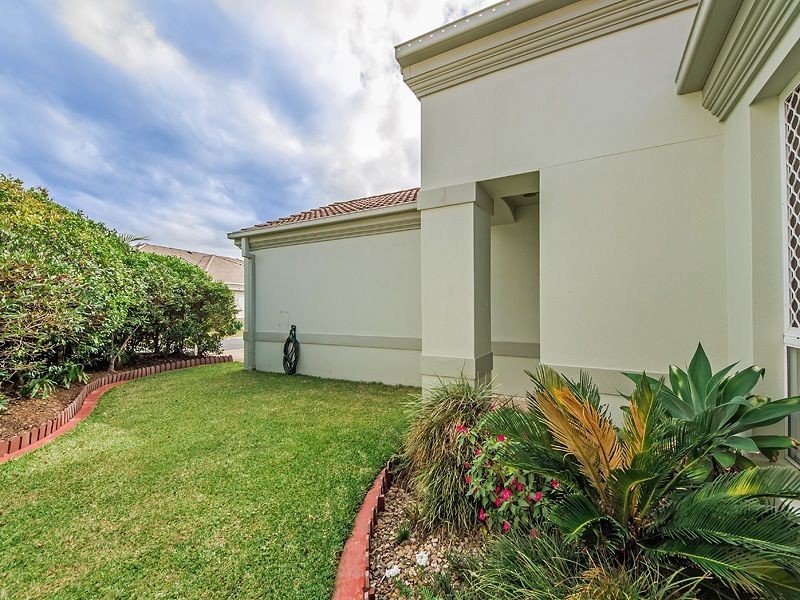 82/2-4 Langport Parade, Mudgeeraba QLD 4213