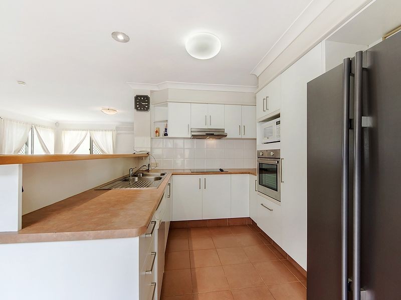 82/2-4 Langport Parade, Mudgeeraba QLD 4213