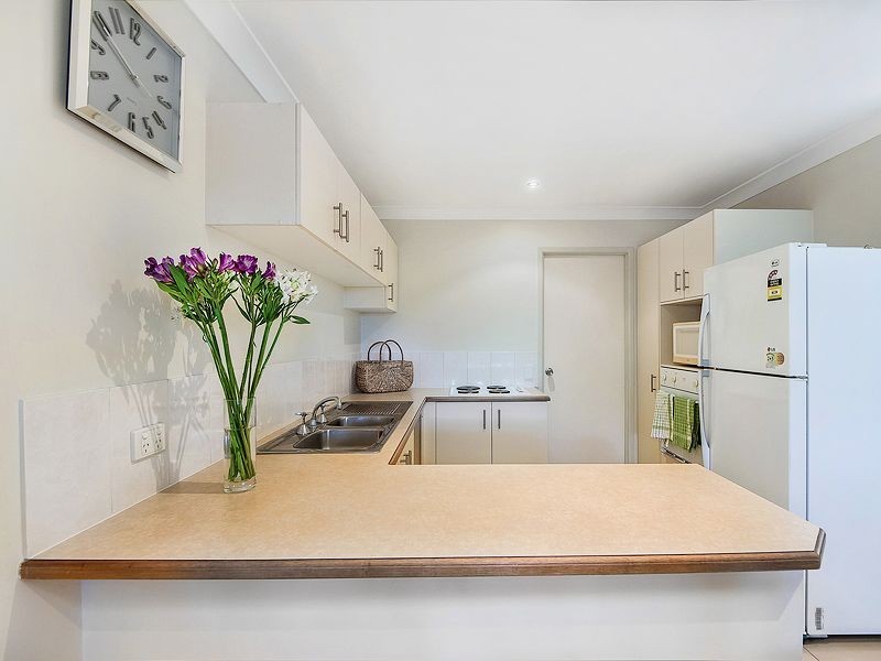 2/44 Mojave Dr, Burleigh Waters QLD 4220