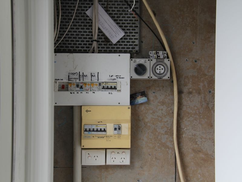 2/11 Hutchinson St, Burleigh Heads QLD 4220