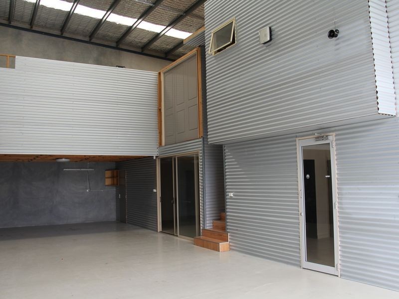 5/2 Calabro Way, Burleigh Heads QLD 4220