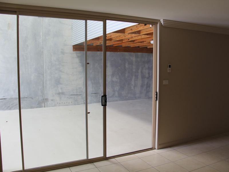 5/2 Calabro Way, Burleigh Heads QLD 4220