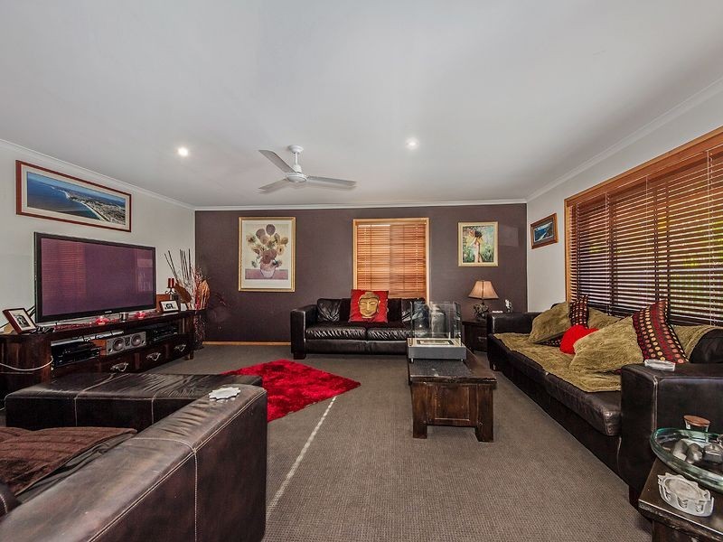 18 Tropicana Cct, Burleigh Waters QLD 4220